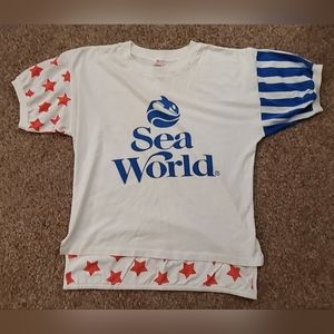 Sea World Stars and Stripes. Red White and Blue